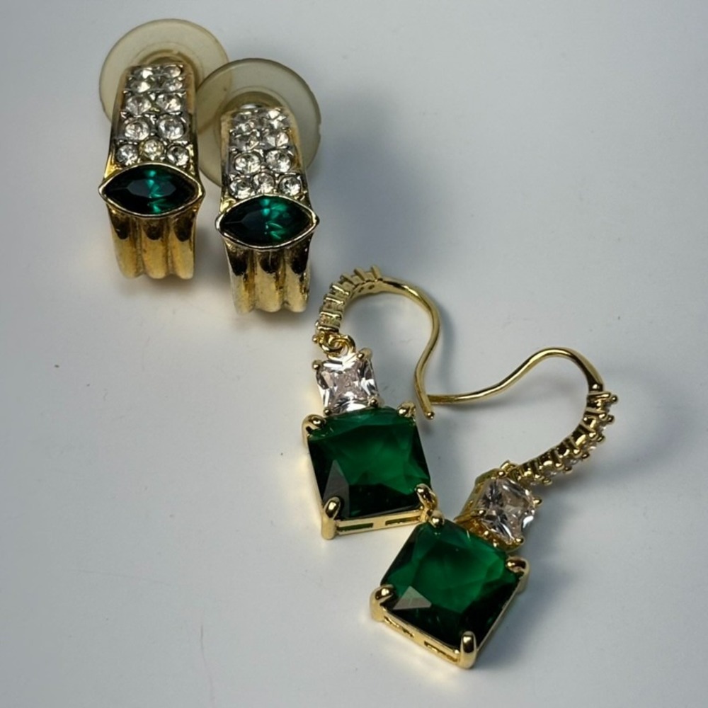 Earring Set Green Gold Tone Square Drop and Ribbed Rhinestone Hoop Earrings